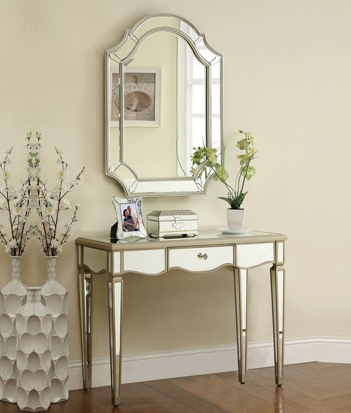 mirrored vanity table