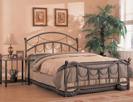 Queen Size Metal Bed