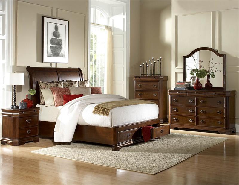 Sleigh Bed