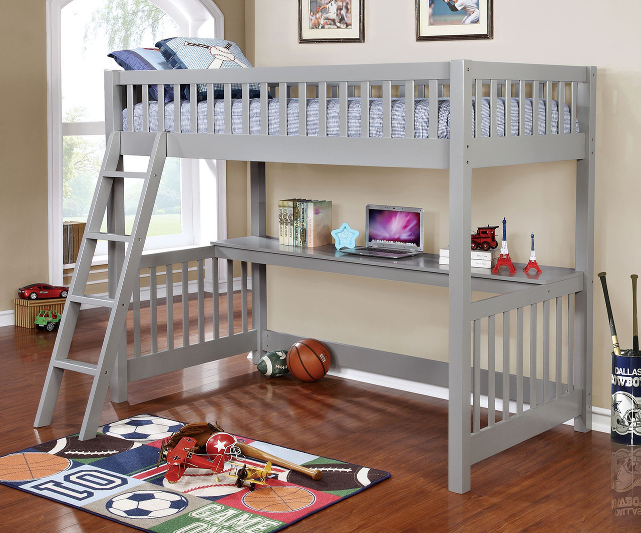 Loft bed with Workstation