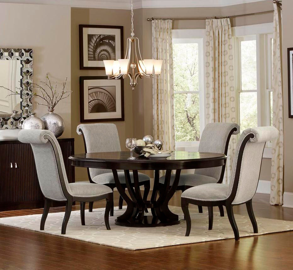 60-inch extending oval dining table set
