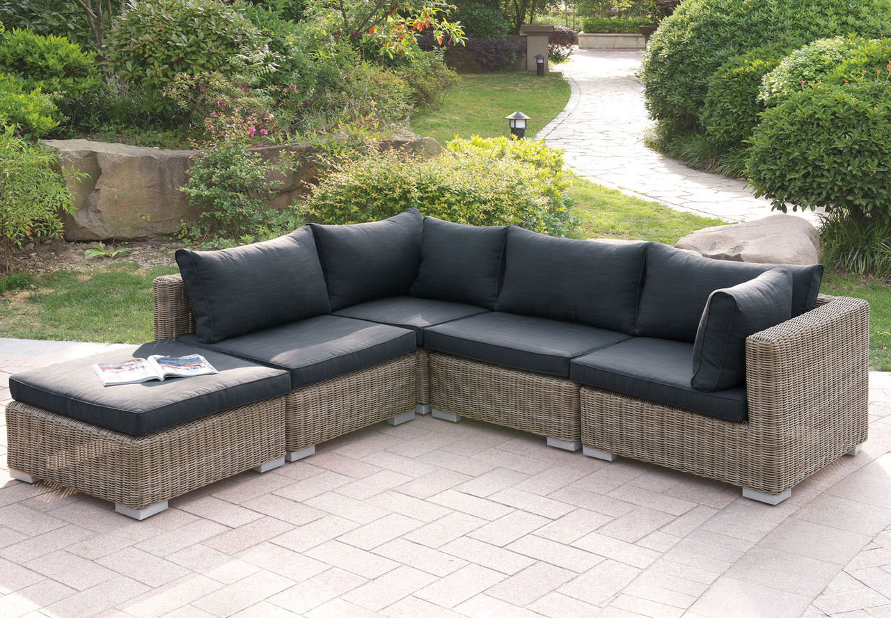 outdoor sectional set